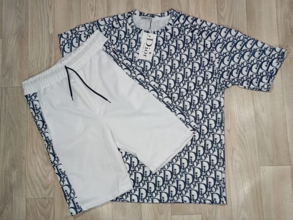 انسومبل تيشرت  T-Shirt + شورت, ثوب سكوبا 💯 جودة عالية💥كما في الصورة في الواقع🔥قلب عاد خلص او التوصيل مجاني💥